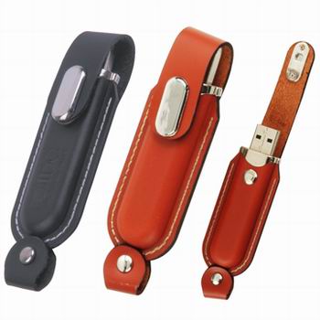 PZE506 Leather USB Flash Drives